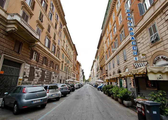 Acomodação com café da manhã  Bed In Roma